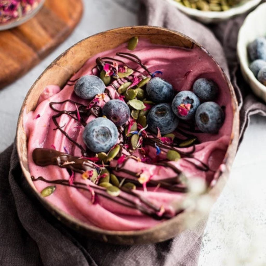 Raspberry Choco Smoothie Bowl