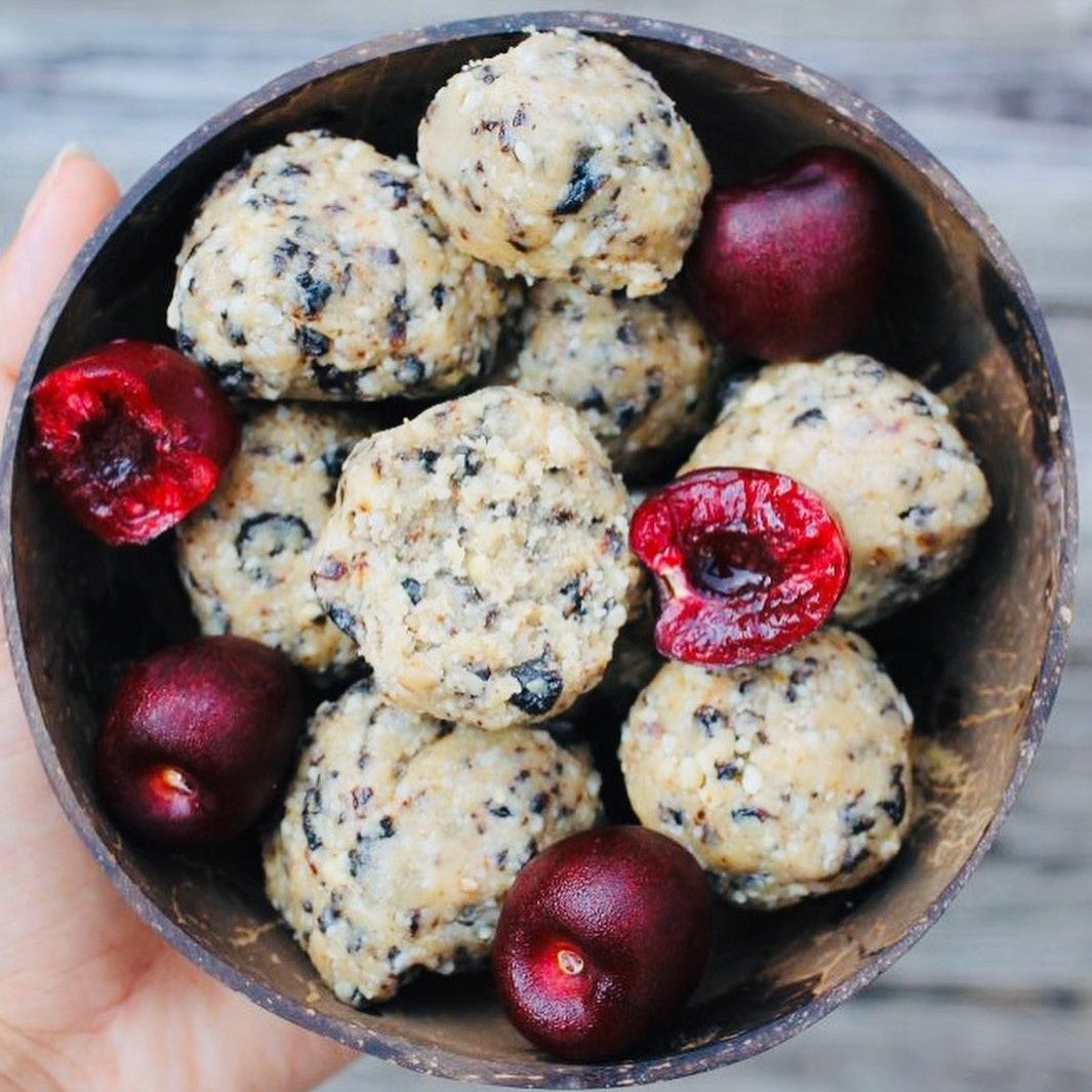 Cherry Cheesecake Bites