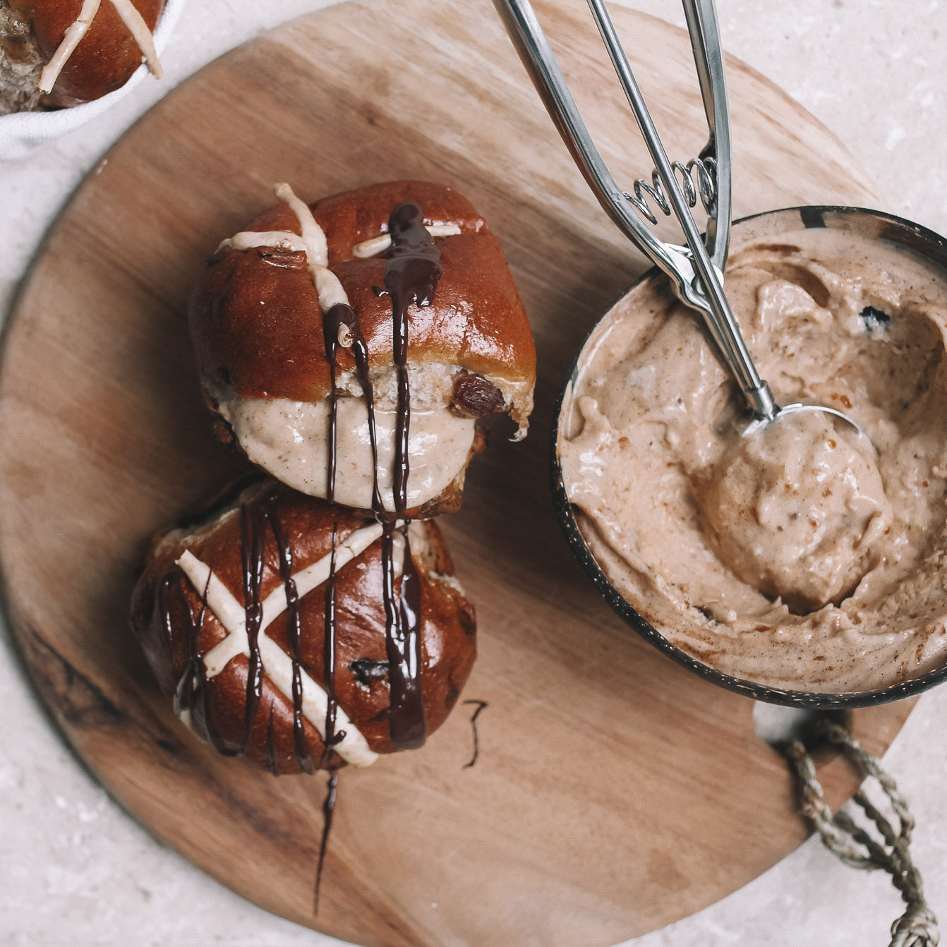 Hot Cross Bun Nice Cream Sandwich