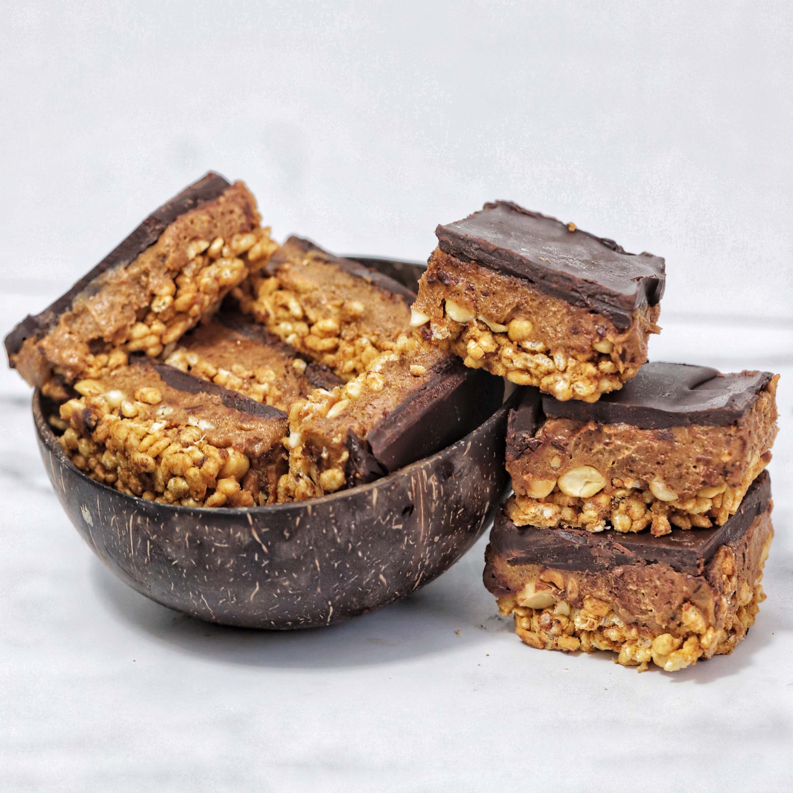 6-Ingredient Crispy Snickers Bars