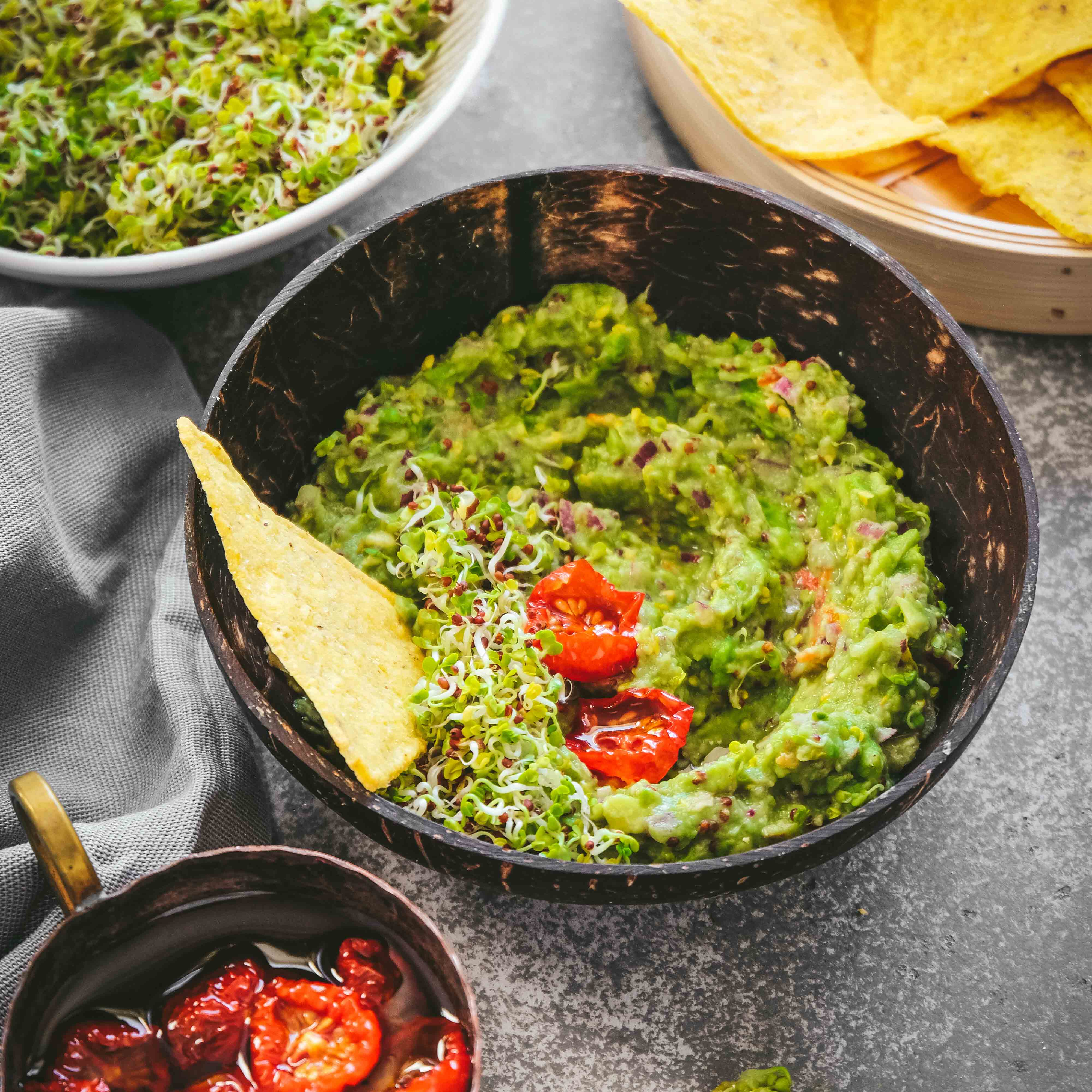 Sprouts & Sun-dried Tomato Guacamole